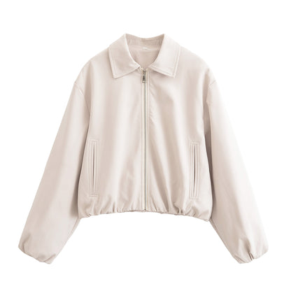 Jaqueta A Sentinela de Hawkins: Bomber Exclusiva TRAF - Atitude e Conforto Vintage.